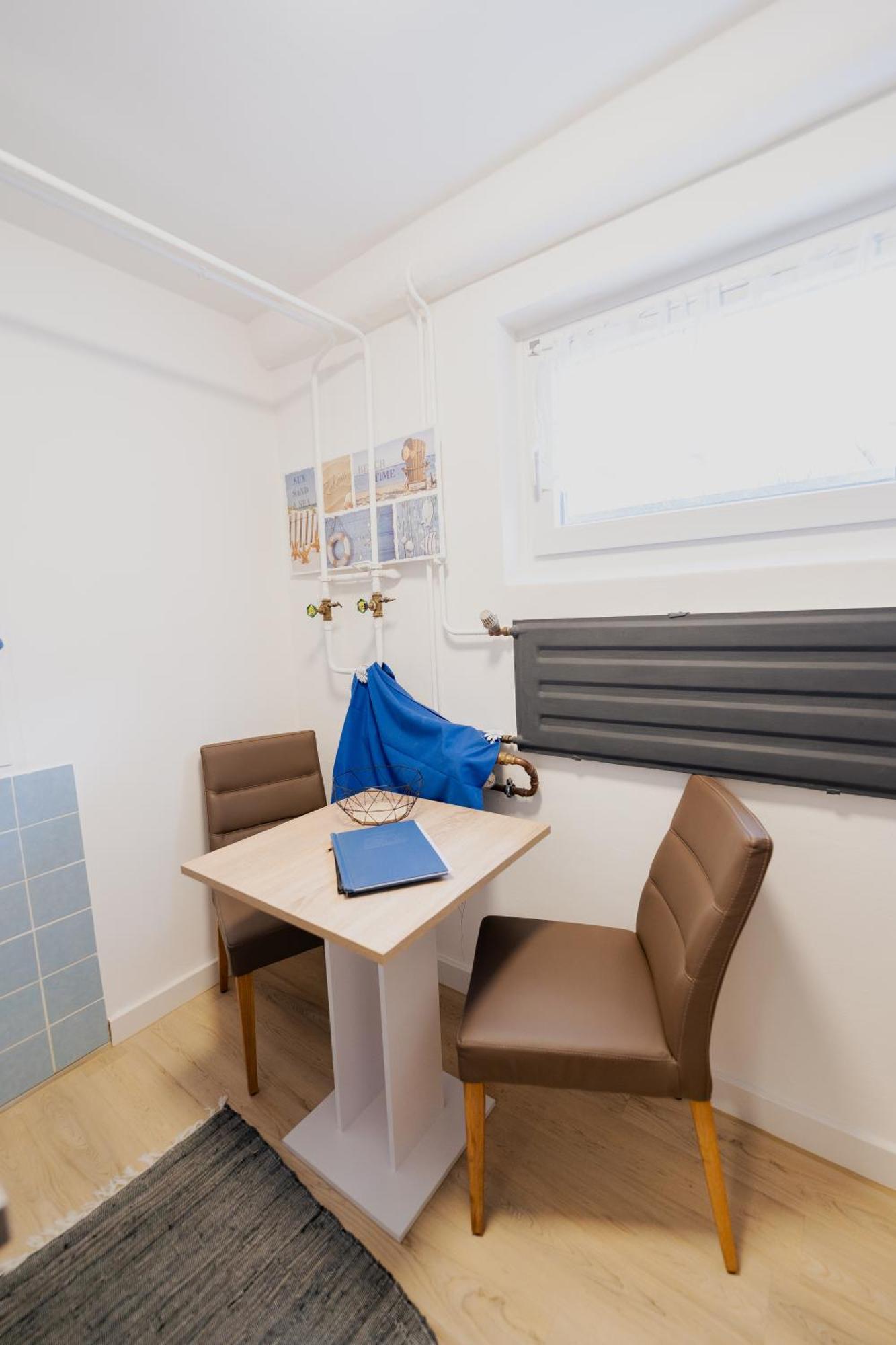 Ferienhaus Schoene Aussicht Ferienwohnung Blau Hemfurth-Edersee Eksteriør billede